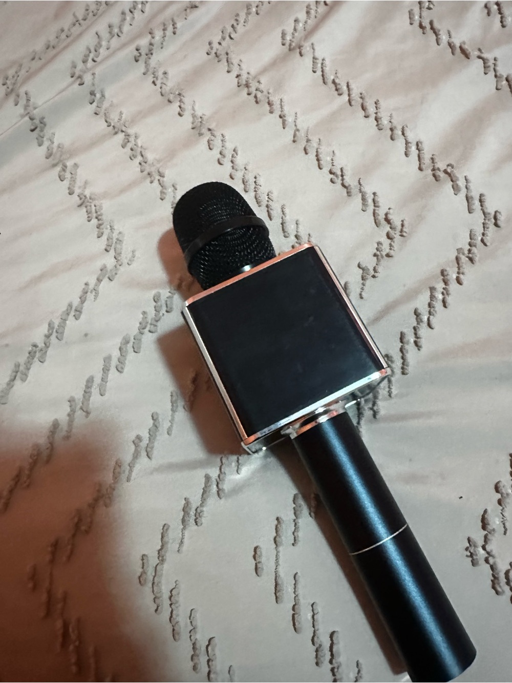 Bluetooth Microphone - Picture 2 of 3